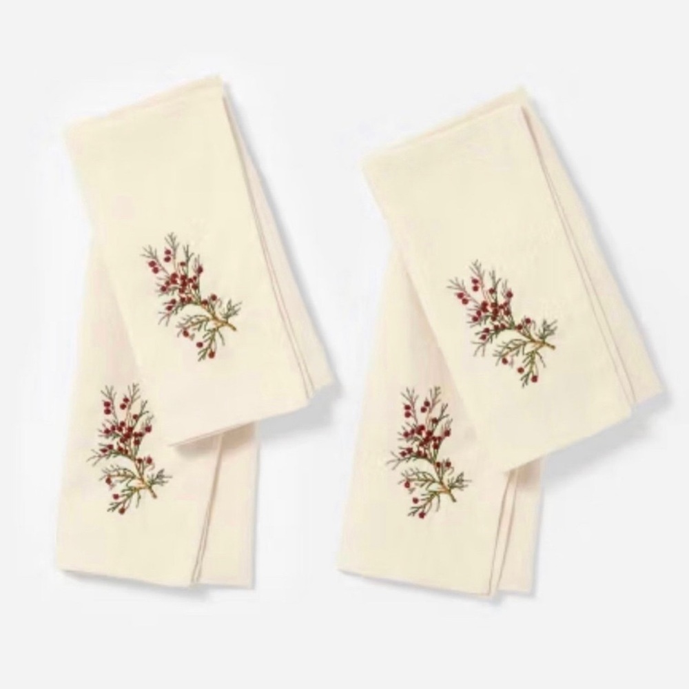 4pk Embroidered Wreath Cloth Napkins - Threshold™ Studio McGee